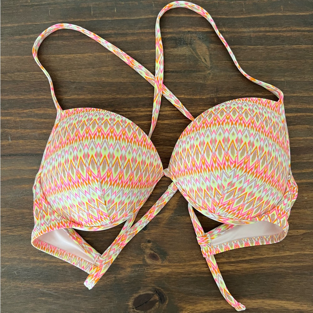Women’s Print Bikini Top